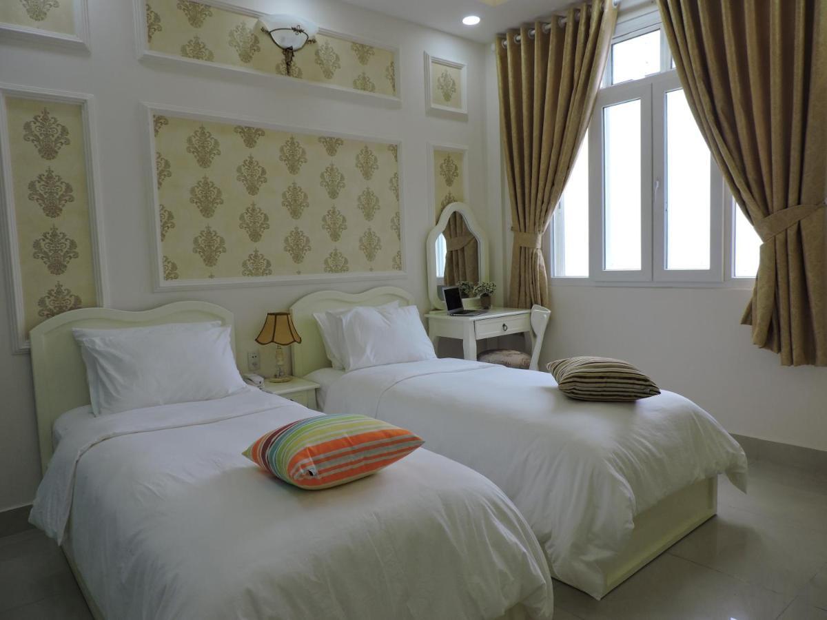 Chez Lotus Vn Hotel Ho Chi Minh City Exterior photo